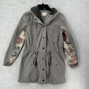 Skies Are Blue Jacket XS Embroidered Utility Gray Floral Barn Chore‎ Coat